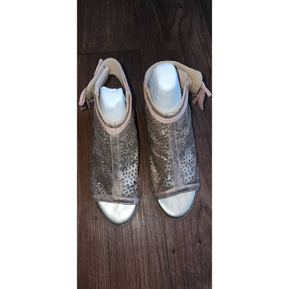 Mia Girls Chopout Shoes